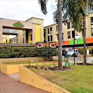 Apartamento Completo, De Frente O Comercio Do Sudoeste, Condomínio Boulevard Brasília